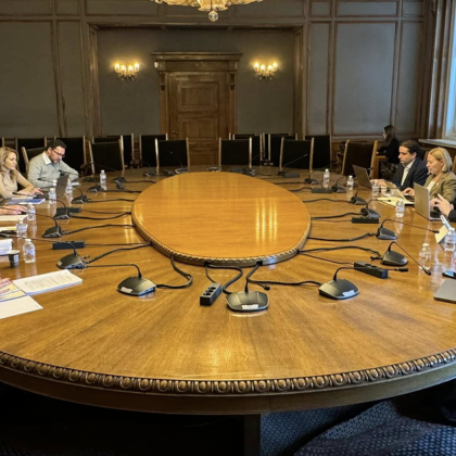 Преговорните екипи на ГЕРБ – СДС и Демократична България проведоха