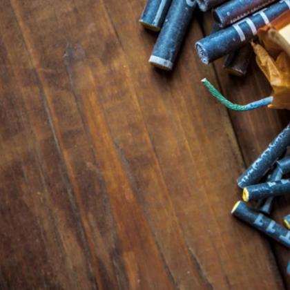 Голямо количество пиротехнически изделия са иззети от частен дом в