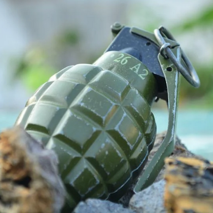 Военнослужещи обезвредиха ръчна граната открита при почистване на гараж в