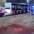 Читател на GlasNews: Човек лежи на пода в пловдивски автобус СНИМКИ