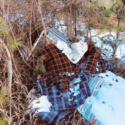 Асеновградчанин излязъл на разходка в красивите околности на планинския град