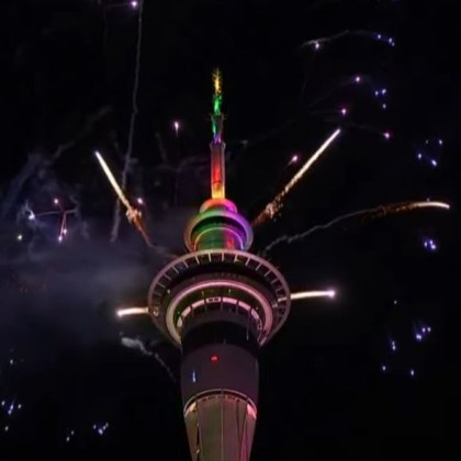 Окланд Нова Зеландия където новата година настъпва 11 часа по рано