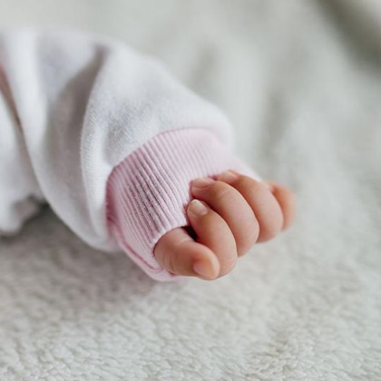 Първото бебе за 2025 година родено в клиниката по Акушерство