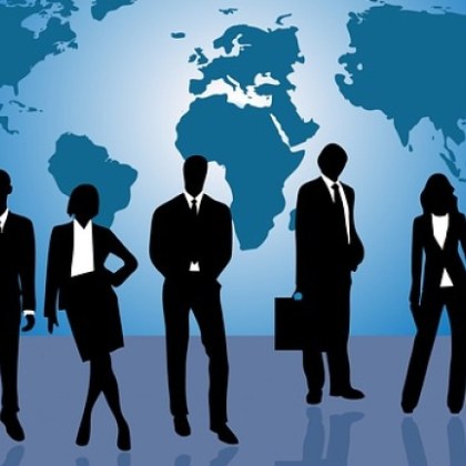 2025 година се очертава като период на значителни промени на