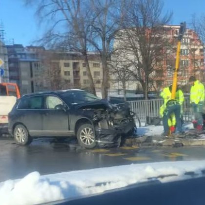 Тежка катастрофа е станала тази сутрин в столицата алармират граждани