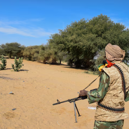 Най малко девт цивилни сред които жени и деца са били