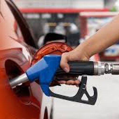 Цените на горивата тръгнаха нагоре За последния месец при най масовия