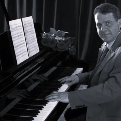 Известният български композитор Александър Севелиев който пострада тежко при взрив на газова бутилка в къща в столичния кв