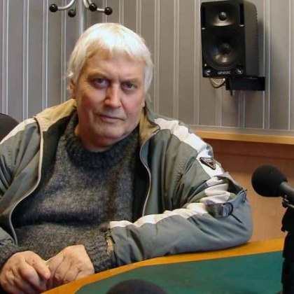 Почина сценаристът на легендарния български филм Вчера Владо Даверов Тъжната