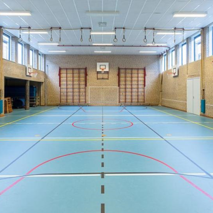 Трима криминално проявени разбиха физкултурния салон на училище Паисий Хилендарски в Каблешково