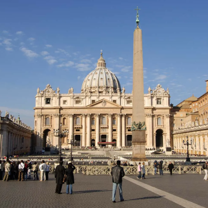 Ватиканът одобри нови насоки към италианските епископи които позволяват на