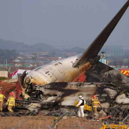 Черните кутии съдържащи данните за полета и записващите гласове в