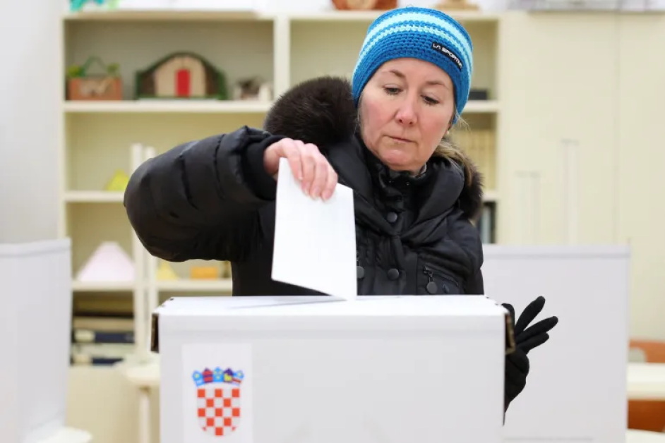 Хърватите избират президент, очаква се втори мандат за Миланович