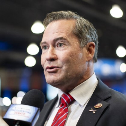 Майк Уолц съветник по националната сигурност на новоизбрания президент на