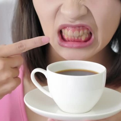 Американският зъболекар Майлс Мадисън от Бевърли Хилс използвайки примера на