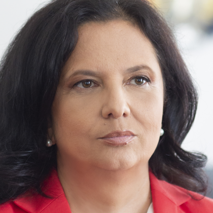 Бившият вече служебен министър на правосъдието Мария Павлова се връща