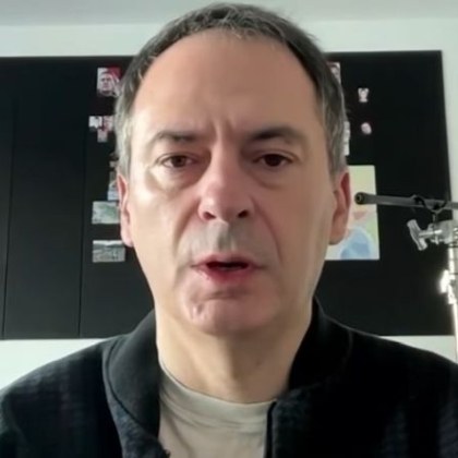 Разследващият журналист Христо Грозев заяви че заповедта да бъде шпиониран и