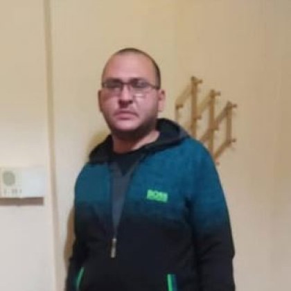 Издирват млад мъж изчезнал в Бургас Петър Савов е в неизвестност