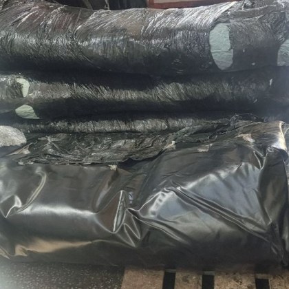 Откриха осем надуваеми лодки декларирани като указателни табели и дюшеци