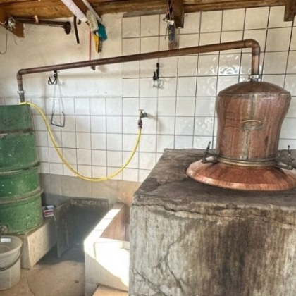 Полицаи от Противодействие на икономическата престъпност и РУ Кнежа проведиха акция