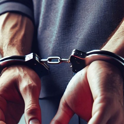 По искане на Софийска районна прокуратура съдът задържа под стража