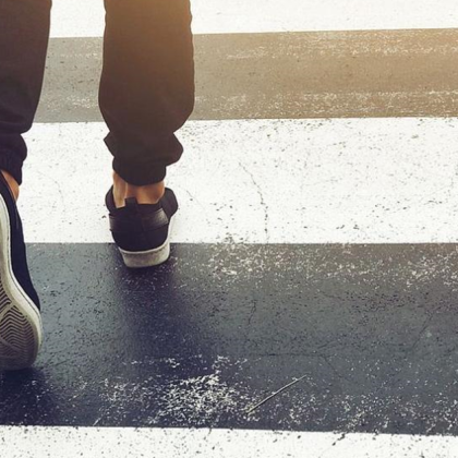 Момче е било блъснато тази сутрин на пешеходна пътека в