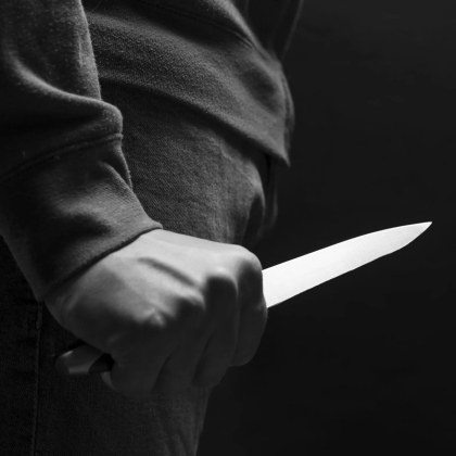 14 годишно момче е арестувано по подозрение за убийство след фатално