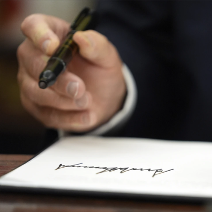 Главни прокурори от 22 щата заведоха дело за да блокират