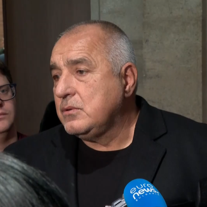 Лидерът на ГЕРБ Бойко Борисов се отказва от председателското място