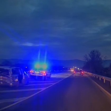 Катастрофа стана на Околовръстното край Пловдив Кола е със сериозни