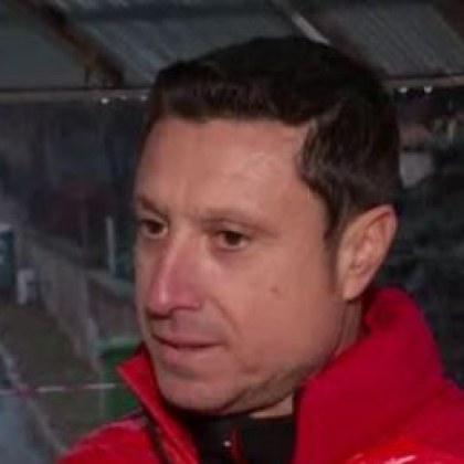 Взривът е станал в две къщи Издирват се брат и