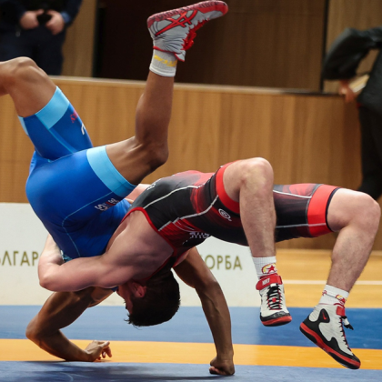 Десет наши борци стигнаха полуфиналите в третия ден на турнира