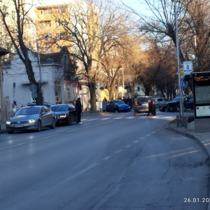Тежка катастрофа е станала в Стара Загора Две коли са