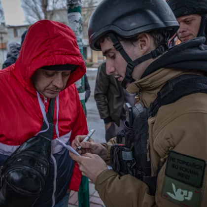 В Афганистан властите забраниха на 500 студенти да отидат да