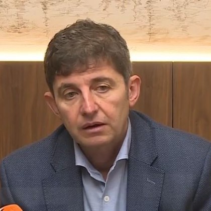 Възможно е корабът Вежен да е причинил скъсването на кабела