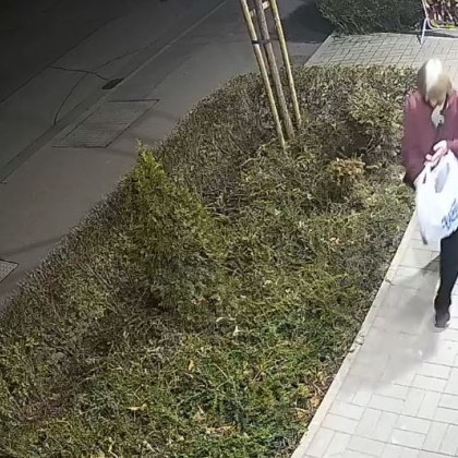Обвиниха дама в грозно дело От хранителен магазин в столицата