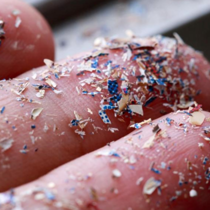 Нови изследвания разкриват тревожни данни за въздействието на микропластмасите върху