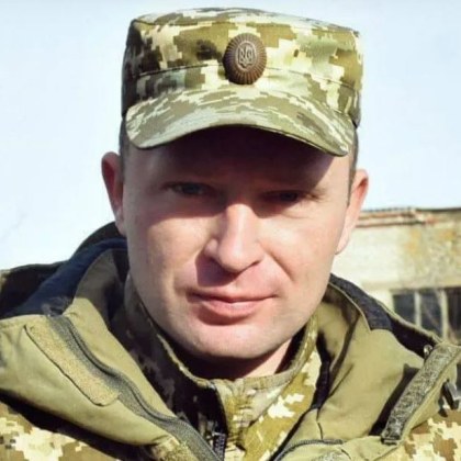 Украинският президент Володимир Зеленски смени за трети път в рамките