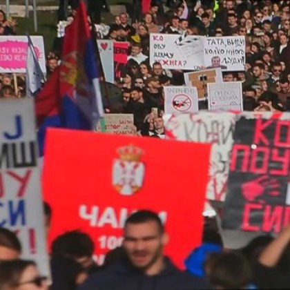 Министър председателят на Сърбия Милош Вучевич подаде оставка Причината е физическото нападение над