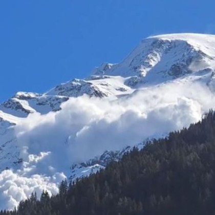 Петима скиори загинаха вчера при две отделни лавини във френските