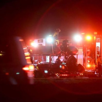 Всички 64 души на борда на пътническия самолет на Американ