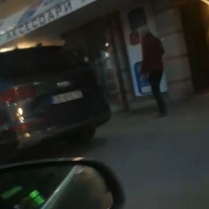 Джип успя да пребори липсата на паркоместа в Пловдив както