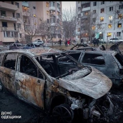 Двама души са ранени при взривовете в Одеса тази вечер