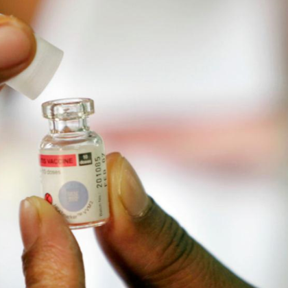 Необходимо е спазване на високи нива на ваксиниране както и