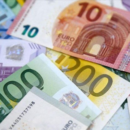 57 процента от българите не одобряват влизането на България в еврозоната