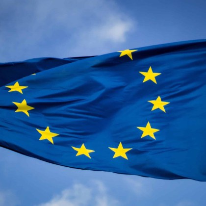 ЕС ще реагира твърдо ако президентът на САЩ Доналд Тръмп