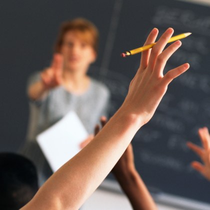 Докато кабинетът изготвя Бюджет 2025 от синдикат Образование заявиха че