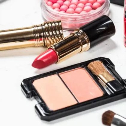 В ежедневието си често използваме разнообразни козметични продукти без да