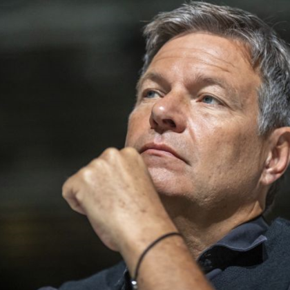 Министърът на икономиката на Германия Роберт Хабек предупреди САЩ да