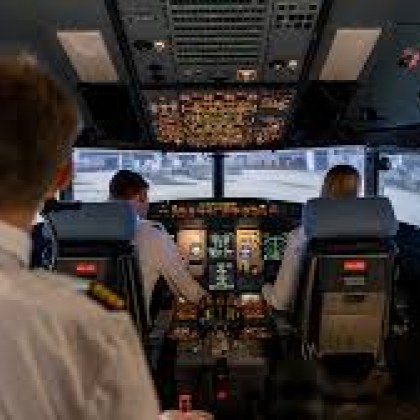 Възникнала е извънредна ситуация на борда на самолет Boeing 747 8